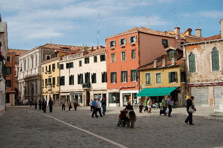 herr der diebe thief lord venedig venice venezia campo santa margherita herr der diebe thief lord venedig venice venezia campo santa margherita