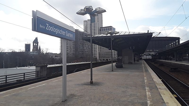 charlie-und-louise-berlin-bahnhof_zoologischer_garten-03523-drehort charlie-und-louise-berlin-bahnhof_zoologischer_garten-03523-drehort