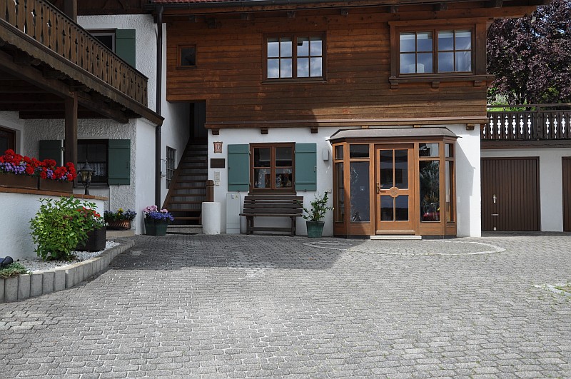 marie-fngt-feuer-bad_bayersoien-dorfstrasse-07-01528