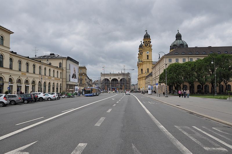 marie-fngt-feuer-mnchen-odeonsplatz--03-03220