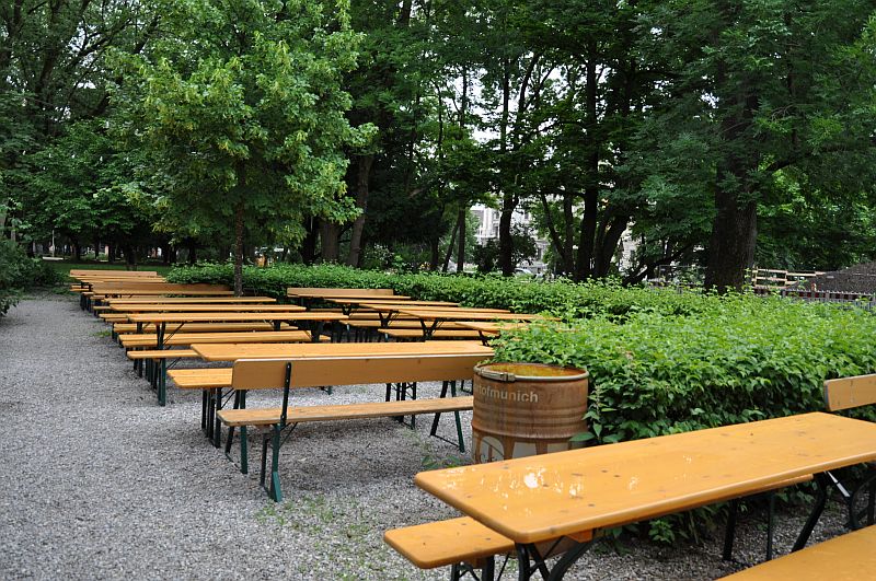marie-fngt-feuer-mnchen-park_cafe-04-03205