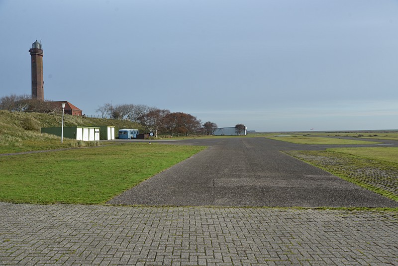 pfarrer-braun-norderney-flugplatz-01-12546 pfarrer-braun-norderney-flugplatz-01-12546
