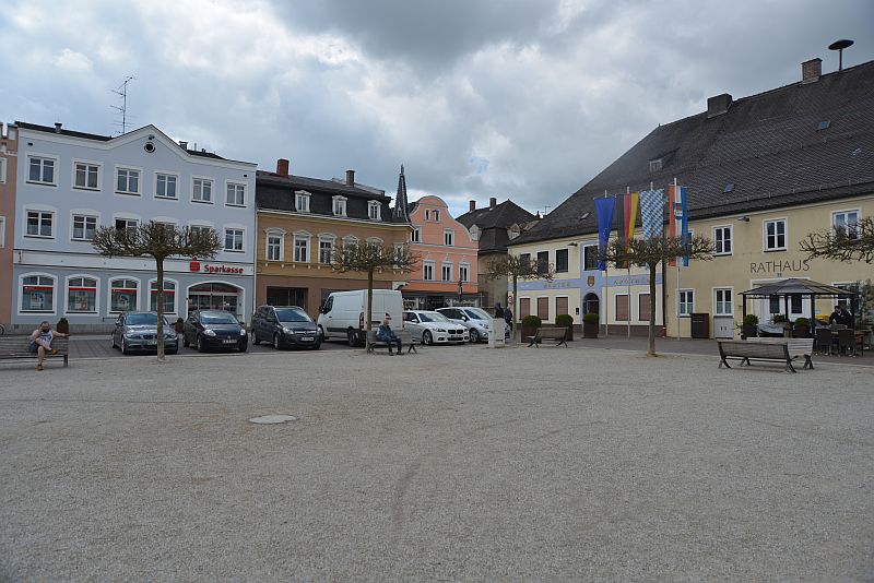eberhofer-frontenhausen-marktplatz-5-03455